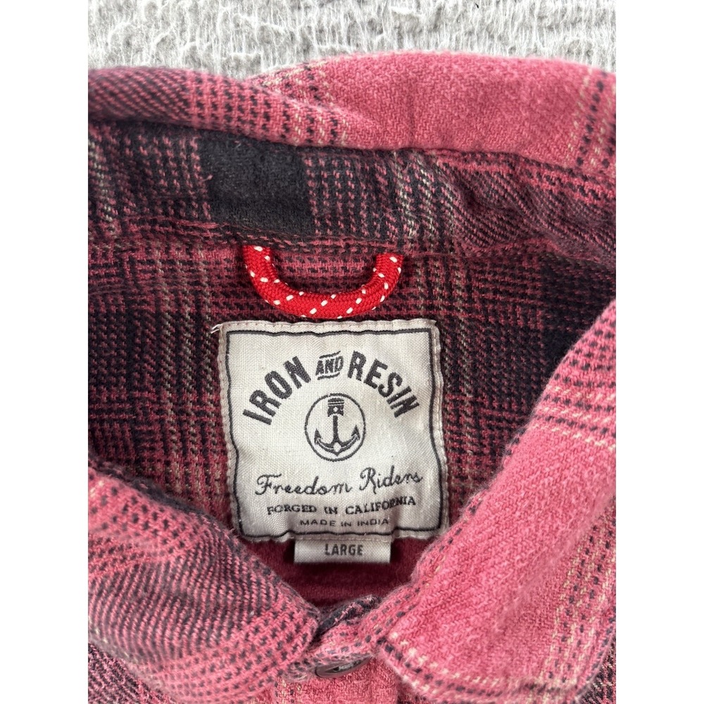Iron And Resin Rockland Flannel Shirt Mens Large Red Black Plaid Cotton USA - Picture 5 of 10